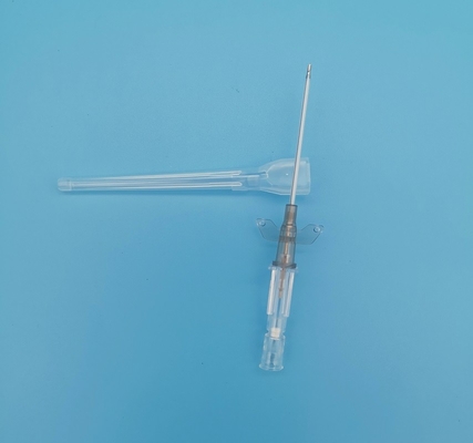 26G 보라색 안전 I.V. 카테터 작은 날개와 함께 캔룰라 CE ISO 유효기간 정확하고 정확한 약물 전달을 위해 5 년